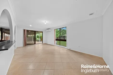 Property photo of 58 Adrian Street Macquarie Fields NSW 2564