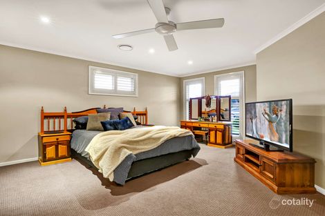 Property photo of 8 Luff Close Oran Park NSW 2570