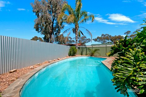 12 Tallara Cres, Munno Para, SA 5115