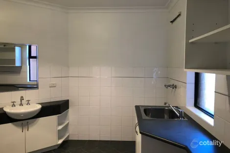 Property photo of 4/2 Burt Street Boulder WA 6432