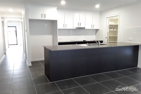 Property photo of 159 Woodline Drive Spring Mountain QLD 4300