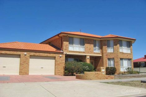 19 Tasman Cres, Taylors Lakes, VIC 3038