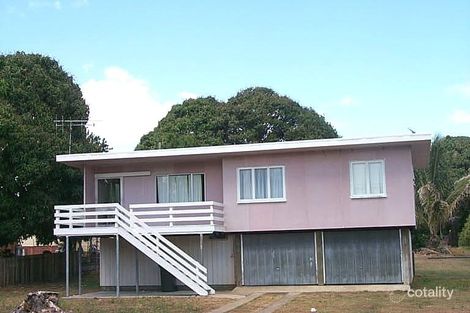 113 Cunningham St, Urangan, QLD 4655