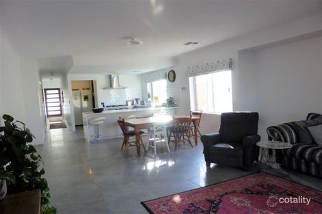 Property photo of 6 Monger Road Lake Coogee WA 6166