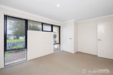 Property photo of 5 Helmsley Parkway Alkimos WA 6038