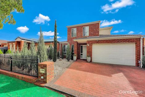 Property photo of 33 Wisla Circuit Roxburgh Park VIC 3064