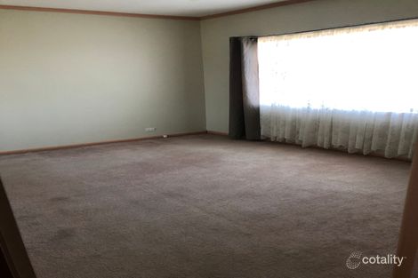 Property photo of 31 Hutchison Street Niddrie VIC 3042