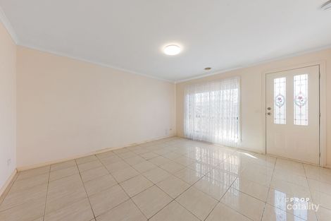 Property photo of 16 Hanna Street Point Cook VIC 3030