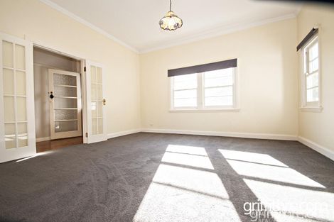 Property photo of 4 The Circle Griffith NSW 2680