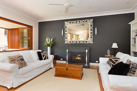 Property photo of 37 Noonbinna Crescent Northbridge NSW 2063