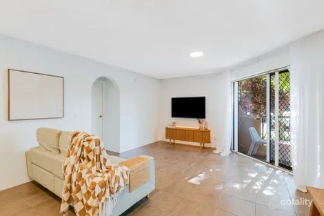 Property photo of 1/20 Fifteenth Avenue Palm Beach QLD 4221