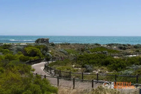 Property photo of 11 Two Rocks Road Two Rocks WA 6037