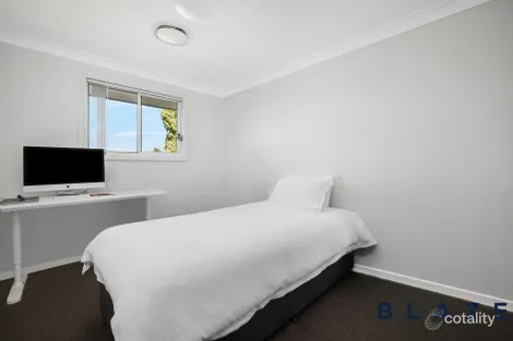 Property photo of 1 Oxford Street Smithfield NSW 2164