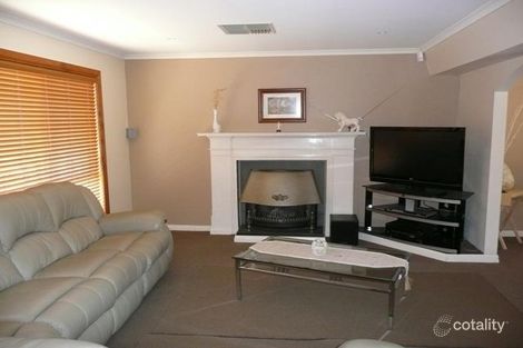 Property photo of 4 Churston Place Moana SA 5169
