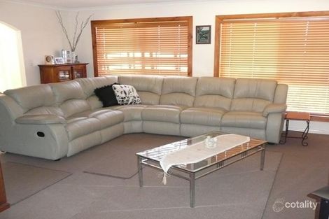 Property photo of 4 Churston Place Moana SA 5169