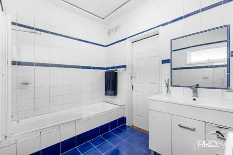 Property photo of 19 Panorama Road Penrith NSW 2750