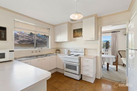 Property photo of 1 Bright Parade Dapto NSW 2530
