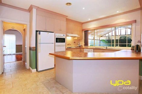 Property photo of 47 Grandview Crescent Hillside VIC 3037