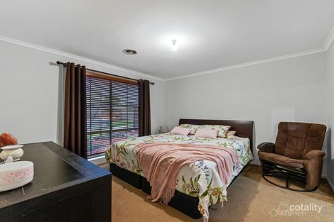 Property photo of 2 Thames Court Cranbourne East VIC 3977