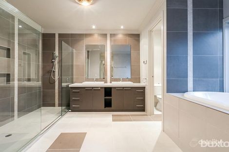 Property photo of 9 Rockingham Place Alfredton VIC 3350