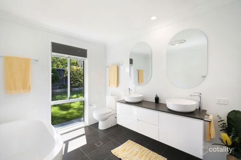 Property photo of 8 Mistral Close Gwandalan NSW 2259