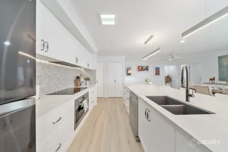 Property photo of 67 Brookvale Drive Victoria Point QLD 4165