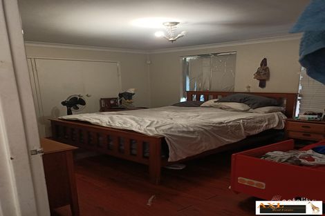 Property photo of 8 Sherbourne Way Armadale WA 6112