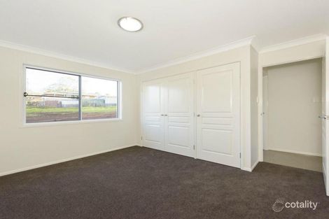 2/81 Ramsay St, Centenary Heights, QLD 4350