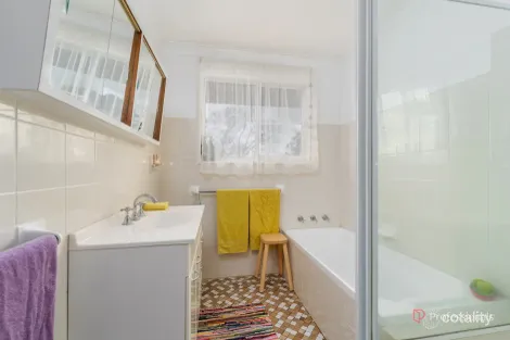 Property photo of 32 Murray Avenue Armidale NSW 2350