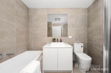 Property photo of 41 Hardy Loop Keysborough VIC 3173