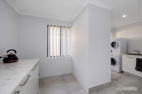 Property photo of 54 Toledo Drive Hocking WA 6065