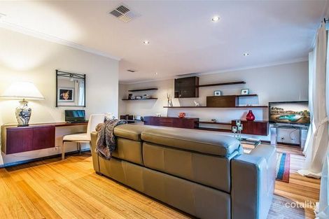 64 Trailwood Dr, Woodvale, WA 6026