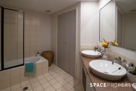 Property photo of 40/451 Gregory Terrace Spring Hill QLD 4000