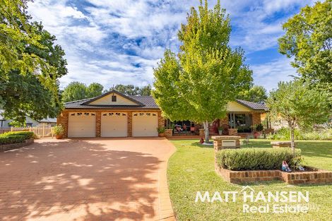 Property photo of 6 Hillcrest Place Dubbo NSW 2830