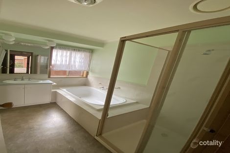 Property photo of 16 Dolan Court Sunbury VIC 3429