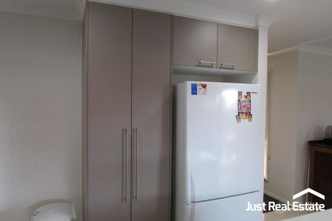 Property photo of 7A King David Court Hampton Park VIC 3976