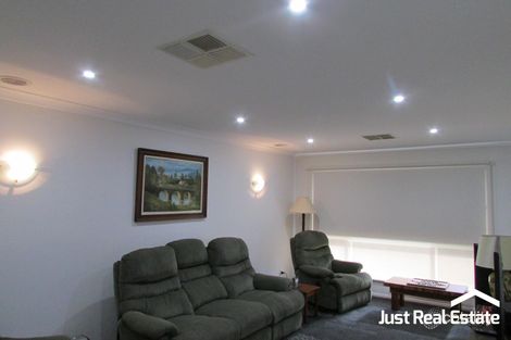 Property photo of 7A King David Court Hampton Park VIC 3976