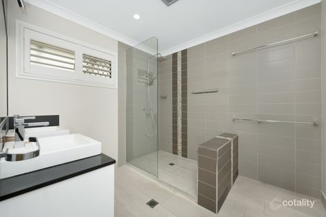 Property photo of 30 Pacific Avenue Bushland Beach QLD 4818