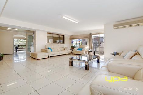 Property photo of 20 Kalimna Crescent Coolaroo VIC 3048