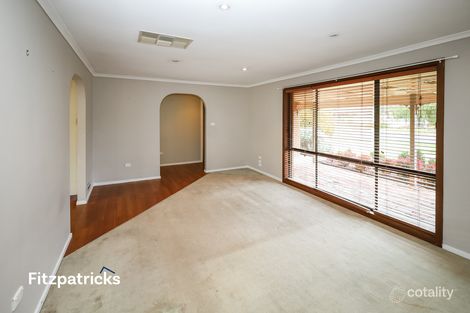 Property photo of 32 Incarnie Crescent Wagga Wagga NSW 2650