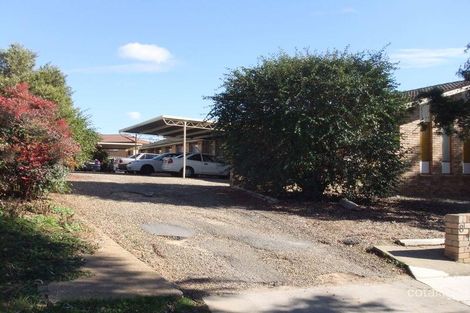 2/8 Nordlingen Dr, Tolland, NSW 2650