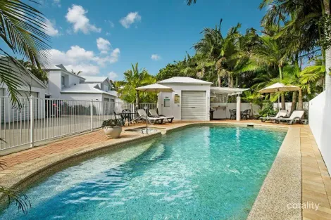 3/4 PORTSIDE CT, NOOSAVILLE, QLD 4566