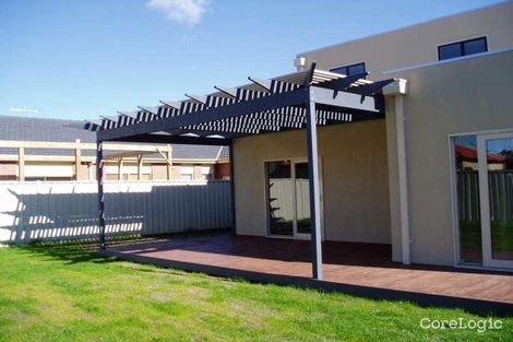 Property photo of 1 Dunstall Gardens Caroline Springs VIC 3023