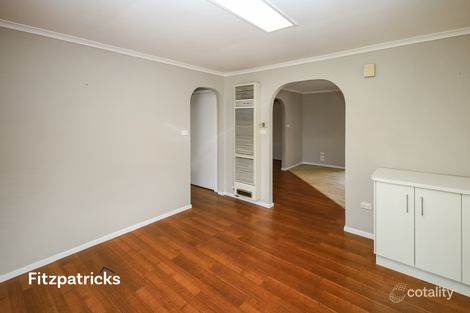 Property photo of 32 Incarnie Crescent Wagga Wagga NSW 2650