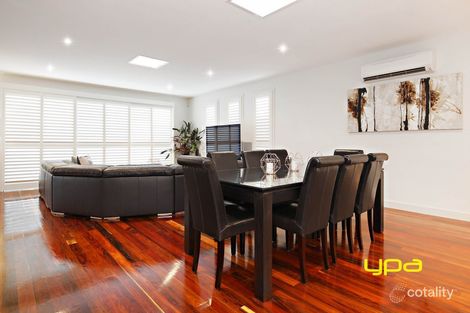Property photo of 28 Woodward Way Caroline Springs VIC 3023