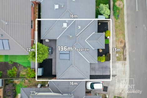 Property photo of 12 Ravenwoods Way Craigieburn VIC 3064