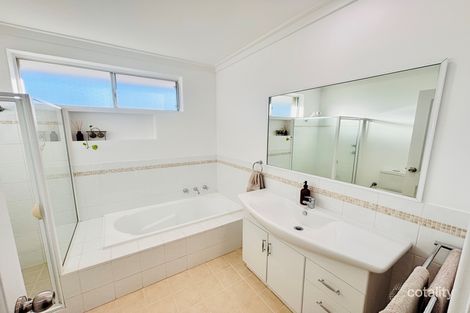 Property photo of 57 Chislehurst Road Lesmurdie WA 6076