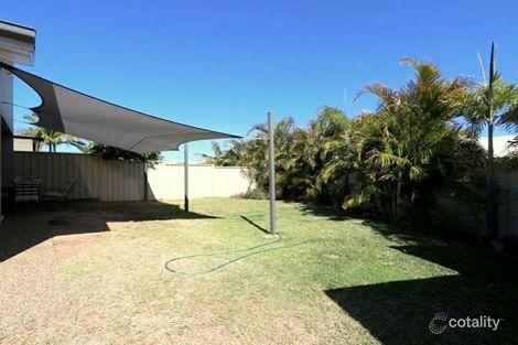 2/11 Brokenwood St, Emerald, QLD 4720