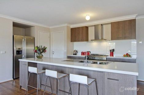 Property photo of 35 Bennison Street Croydon VIC 3136
