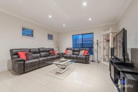 Property photo of 26 Hawkstowe Parade South Morang VIC 3752